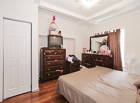 Bedroom (1 of 3)