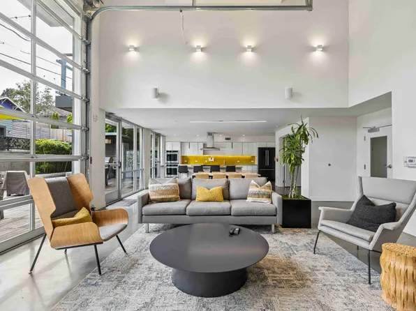Janus Apartments, 121 NW 85th St #415, Seattle, WA 98117