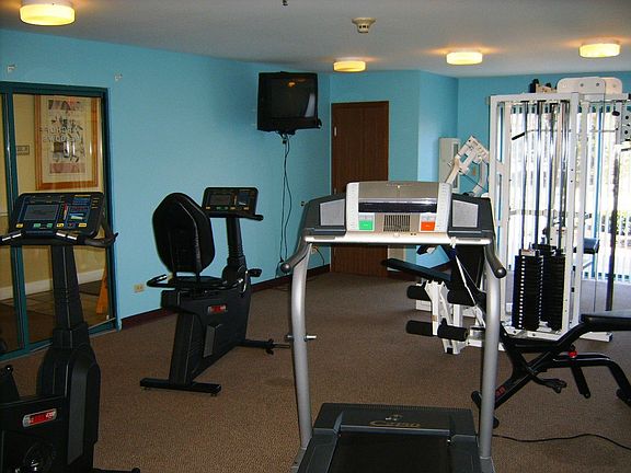 EXCERCISE ROOM