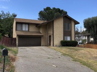 728 Hacienda Dr, Riverside, CA 92507