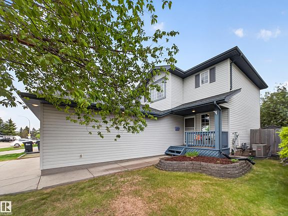 4th image of 611 Meadowview Cres