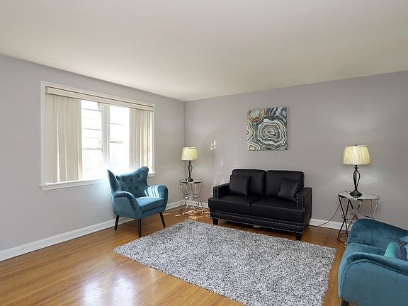 Living Area-Classic