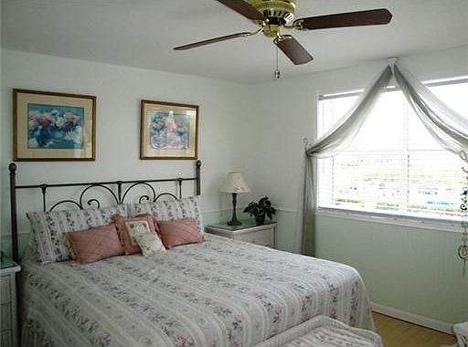 5th image of 6700 Sunset Way APT 204