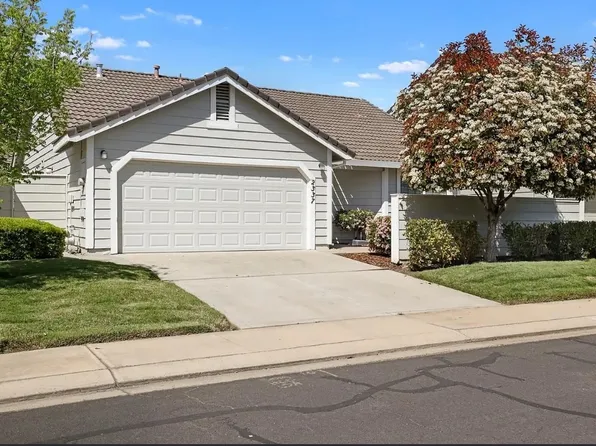 2337 Saint Lawrence Ln, Modesto, CA 95356