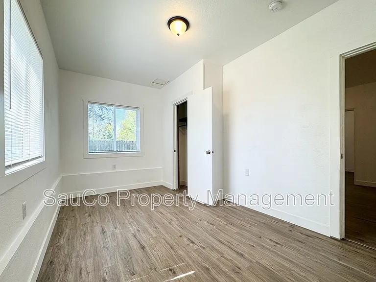 6423 SW Raab Rd — Photo 14
