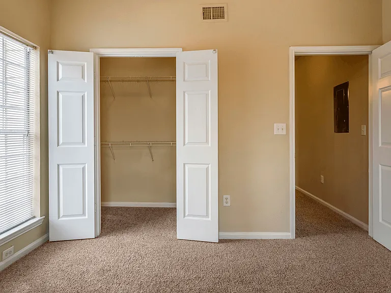 City Parc II at West Oaks Apartments — Photo 22