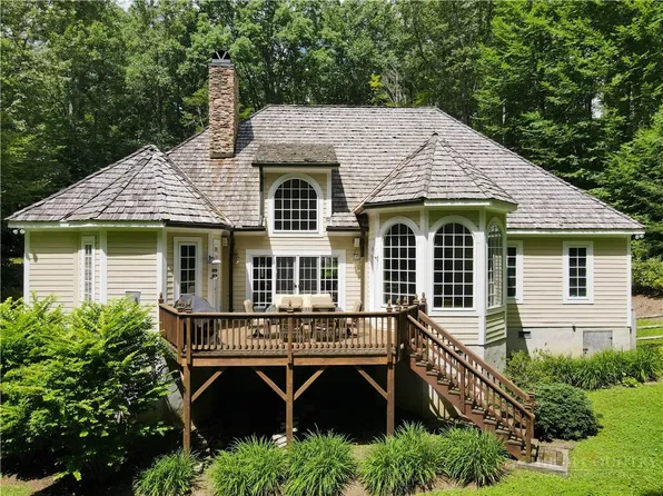 610 Rock Ledge Lane, Linville, NC 28646