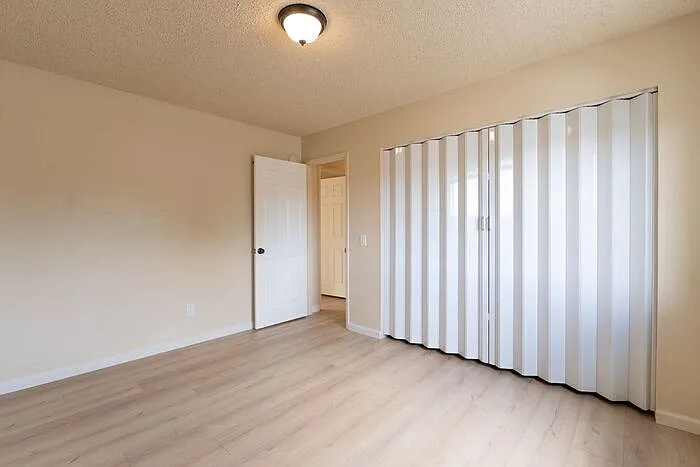 1185 Amador Ave #B — Photo 26