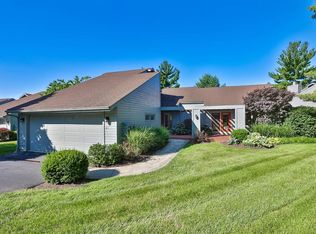 61 Carpenters Rdg, Cincinnati, OH 45241