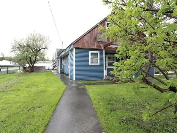 215 Wendell Ave, Nedrow, NY 13120