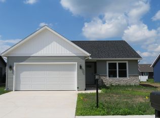 18497 Falcon Lair Ct, New Paris, IN 46553