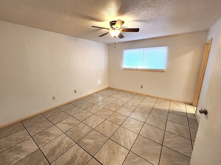 3301 Jupiter Rd — Photo 20