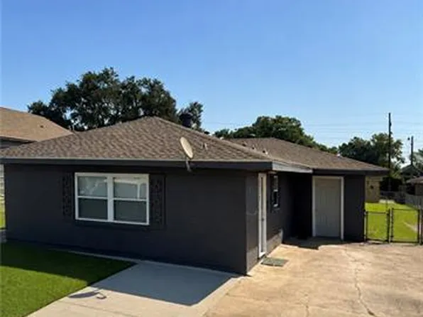 1021 West Dr, Westwego, LA 70094