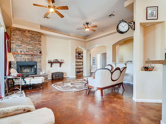 Great open floor plan 