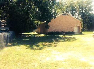 636 W Broadway St, Winnsboro, TX 75494
