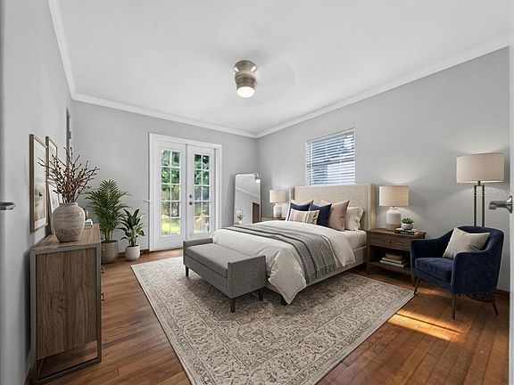 4th image of 2121 IVANHOE ROAD