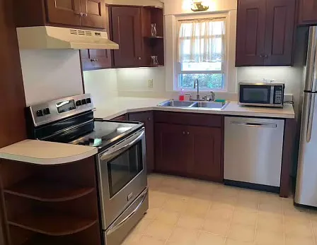 1317 Pythian Ave — Photo 7