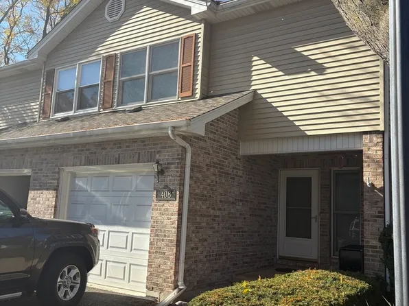 408 S Wenbriar Sq, Addison, IL 60101