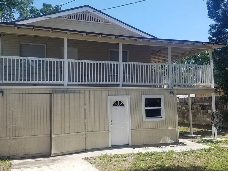 114 W Wilder Ave — Photo 1