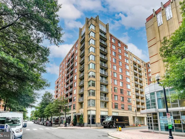 1020 N Highland St Unit 311, Arlington, VA 22201