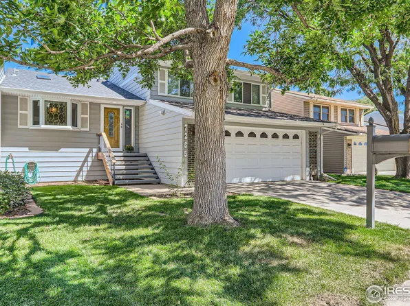 7265 W Maple Dr, Lakewood, CO 80226