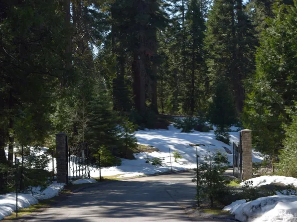 42368 Cook Cabin Ln, Shaver Lake, CA 93664