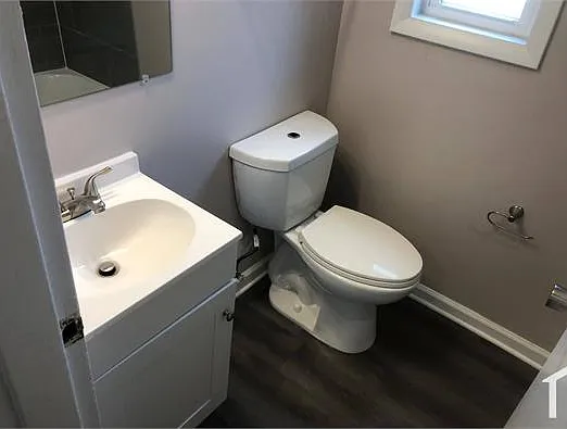 1301 N Woodington Rd — Photo 11
