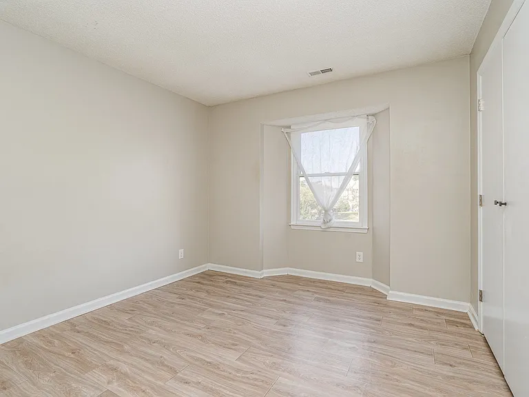 6165 Meadow Rose Ln — Photo 22
