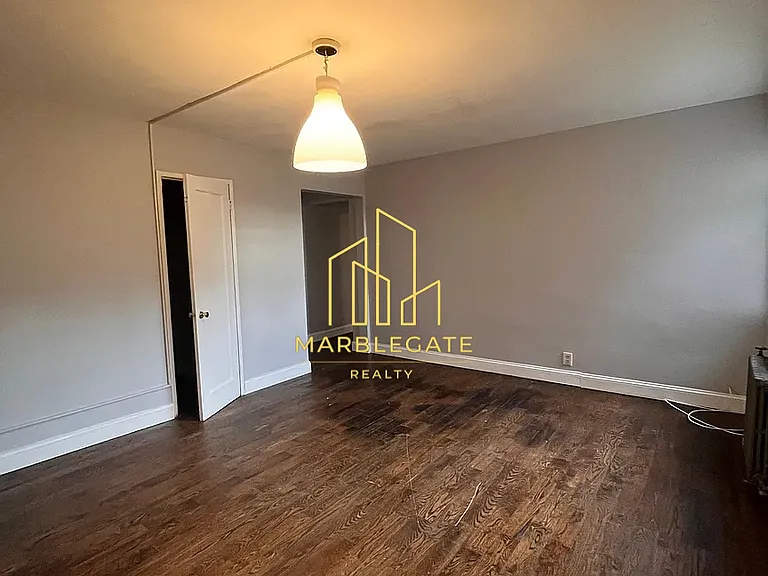 60 Crawford St #88 — Photo 5