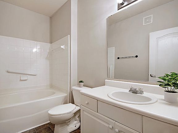 5th image of 1300 Park West Blvd Unit 208