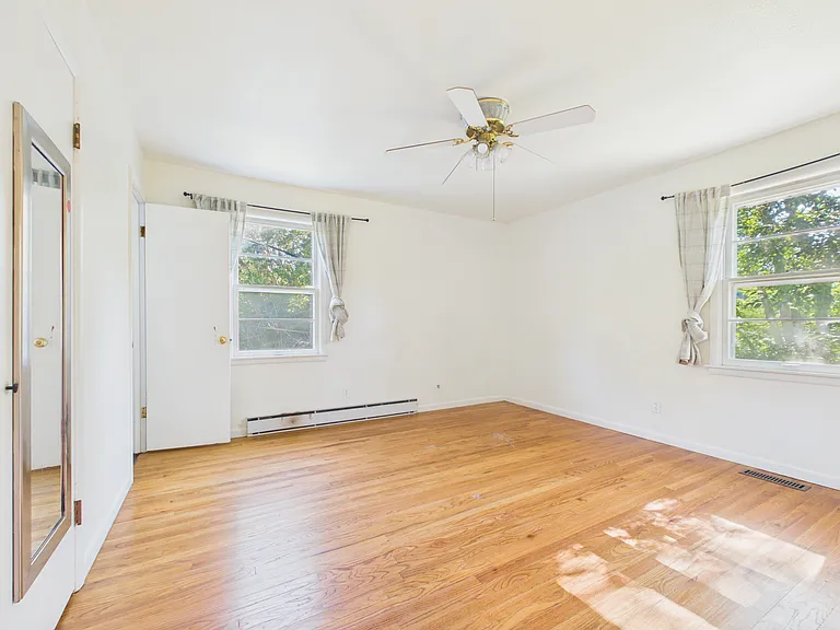 1149 South St — Photo 12