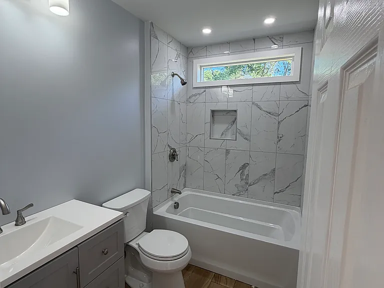 40 Capron Rd — Photo 9