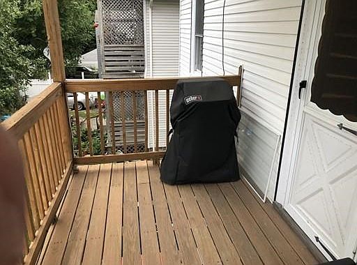 5th image of 45-47 Pearl Ave Unit 2