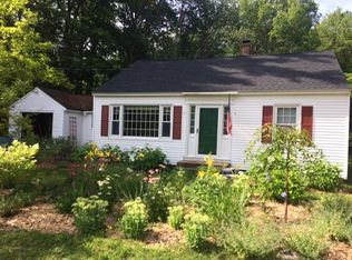 494 N Main St, Wolfeboro, NH 03894