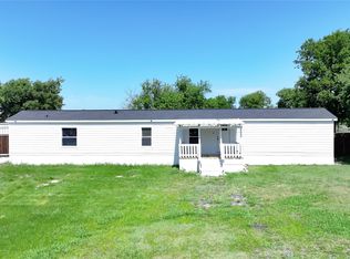 5904 Falcon Ct N, Joshua, TX 76058