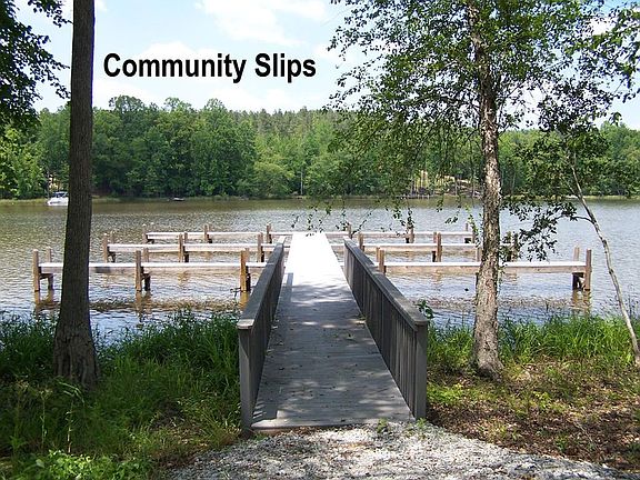 5th image of 431 Terrapin Pointe Rd