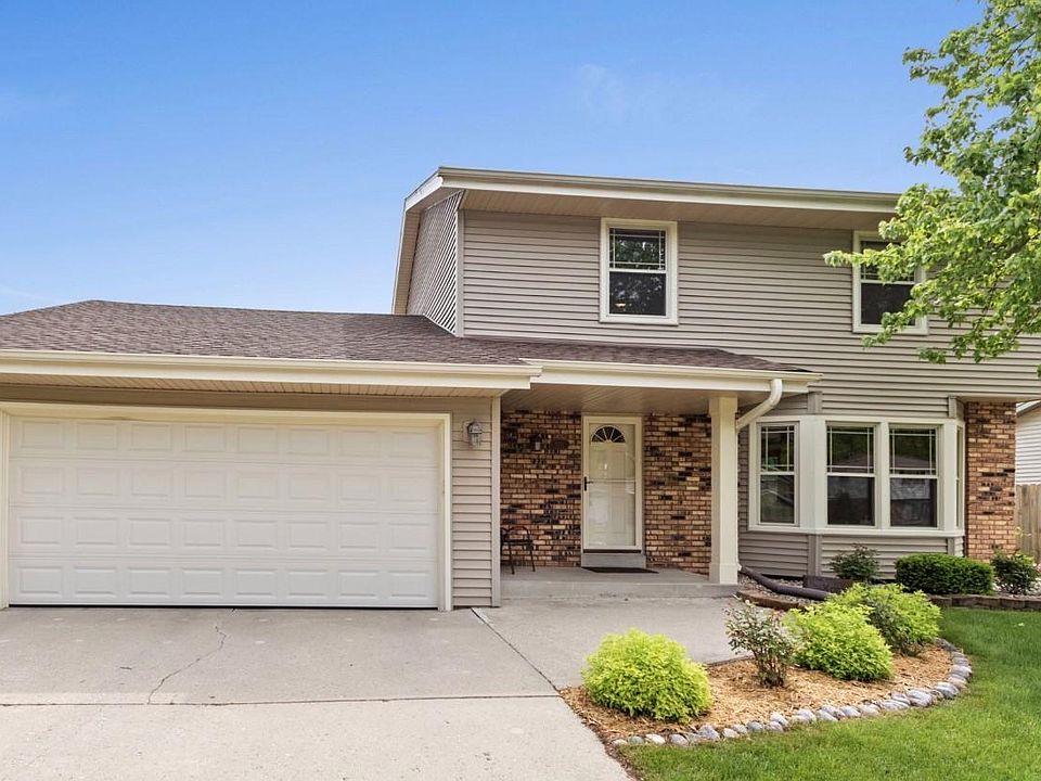 1st image of 1214 River Park Cir W