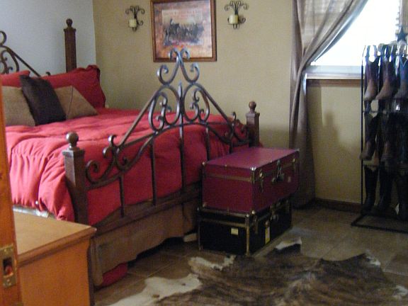 4th image of 509 Wood Crest Ct