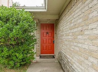 125 Allencrest Dr, White Settlement, TX 76108