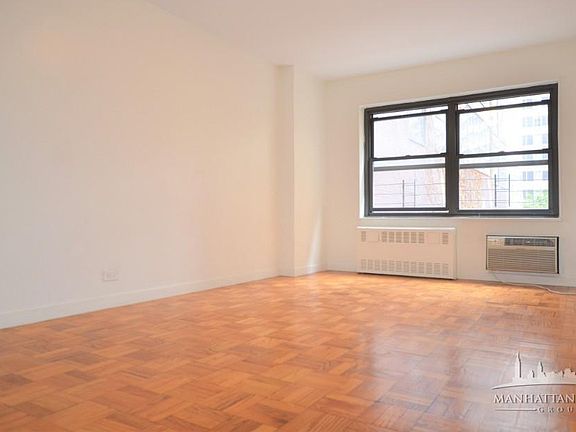 3rd image of 412 E 55th St APT 2G