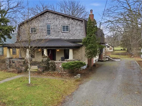 211 Canborough St, West Lincoln, ON L0R 2A0