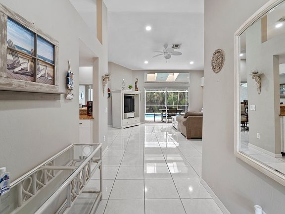 5th image of 181 Saint James Way