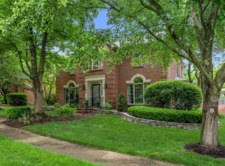 1832 Saint Ives Cir, Lexington, KY 40502