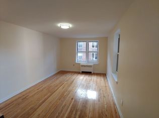 33-24 77th St #3F, Jackson Heights, NY 11372