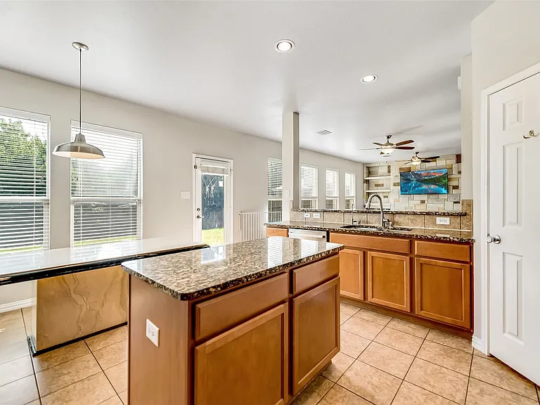 3100 Whispering Pine Blvd — Photo 9