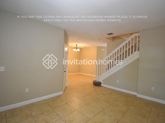 4th image of 20769 NE 10th Ct