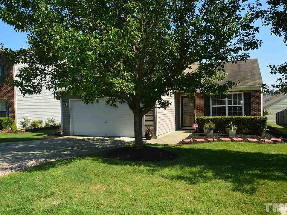 1st image of 504 Weeping Willow Dr