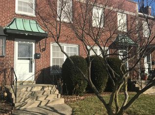 16 W Beaumont Rd, Columbus, OH 43214