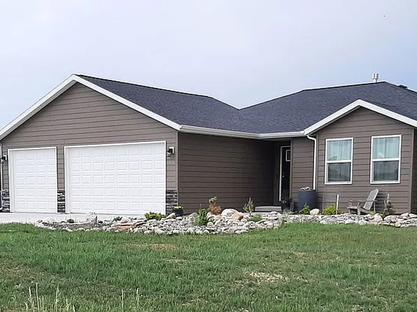 8330 Shorthorn Dr, Billings, MT 59106