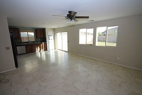 1st image of 34118 Zinnia Ct
